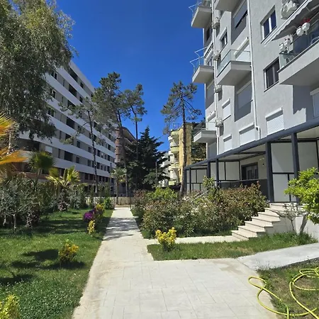 Azure Eden Appartement *